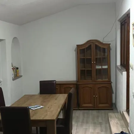 Apartament Yugoslavija 1 *